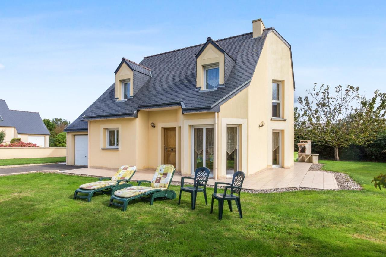 Maison Familiale Avec Jardin Et Terrasse A Сен-Каст-льо-Гилдо Екстериор снимка
